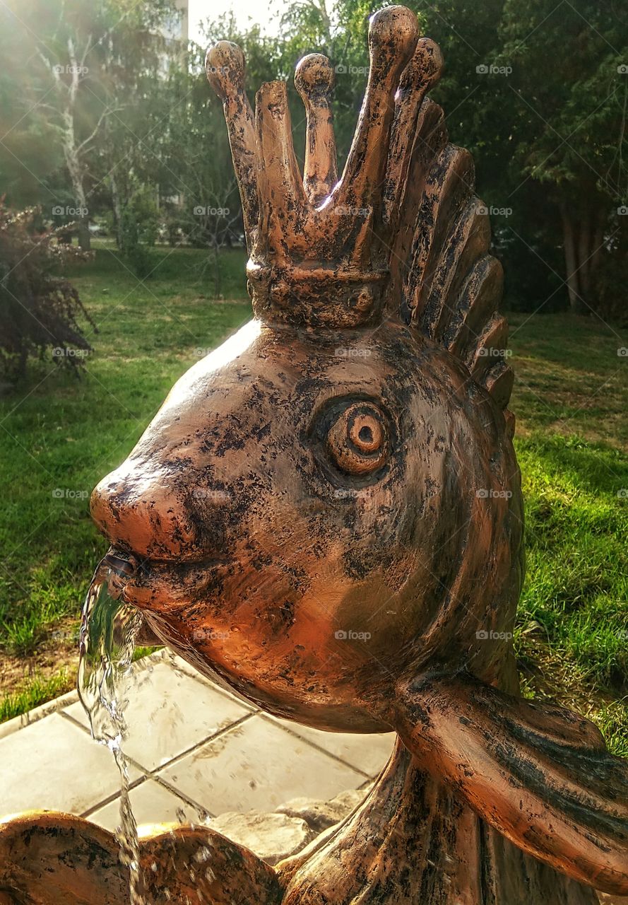 Bronze fountain "Goldfish"