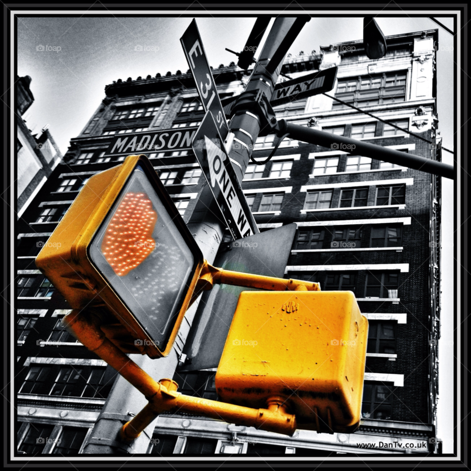 newyork traffic walk madison ave by dantvusa