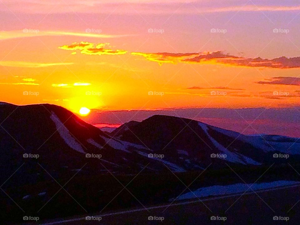 Rocky Mountain Sunset. Rocky Mountains Colorado