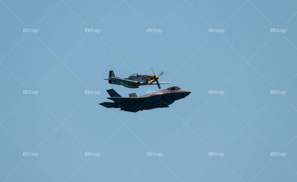 American P-51 Mustang & F-35 Jet