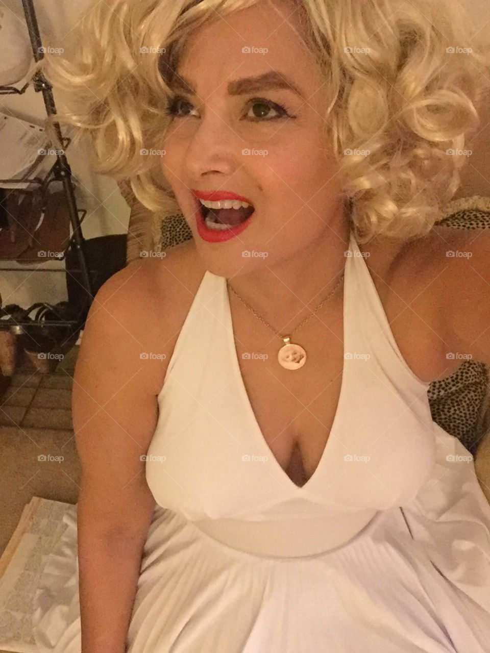 Marilyn Monroe replica