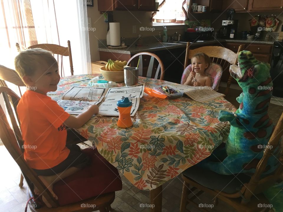 Coloring with a sink 