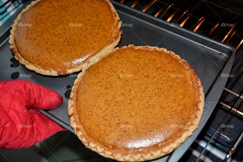 Baking Pumpkin Pies