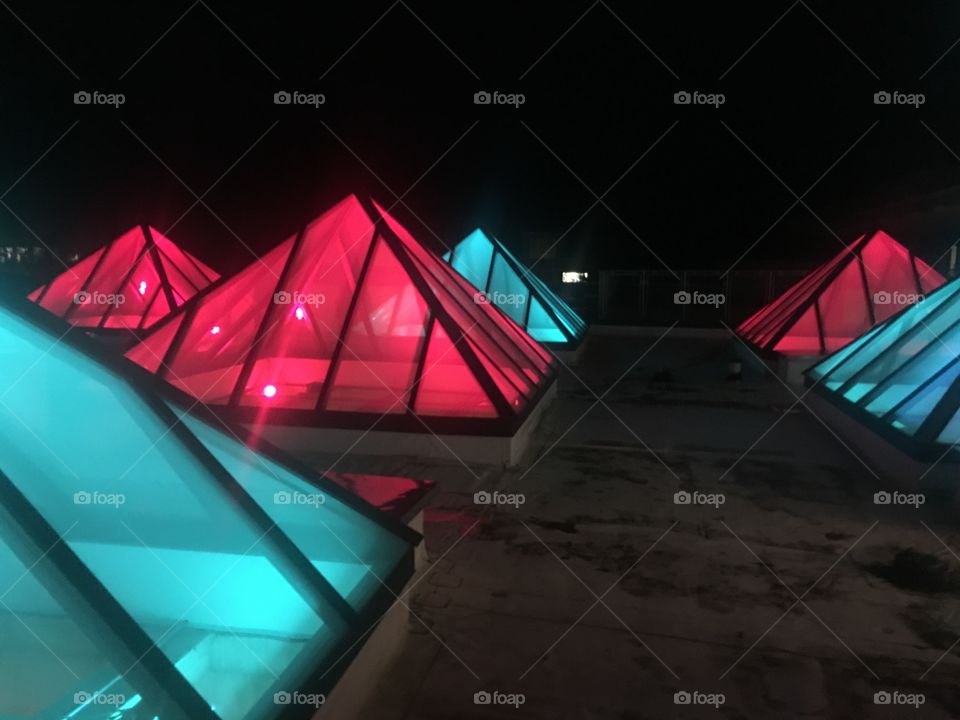 I set a time lapse on the roof of my school to get this. 4 hours into the video, the diagonal pyramids finally matched color. 