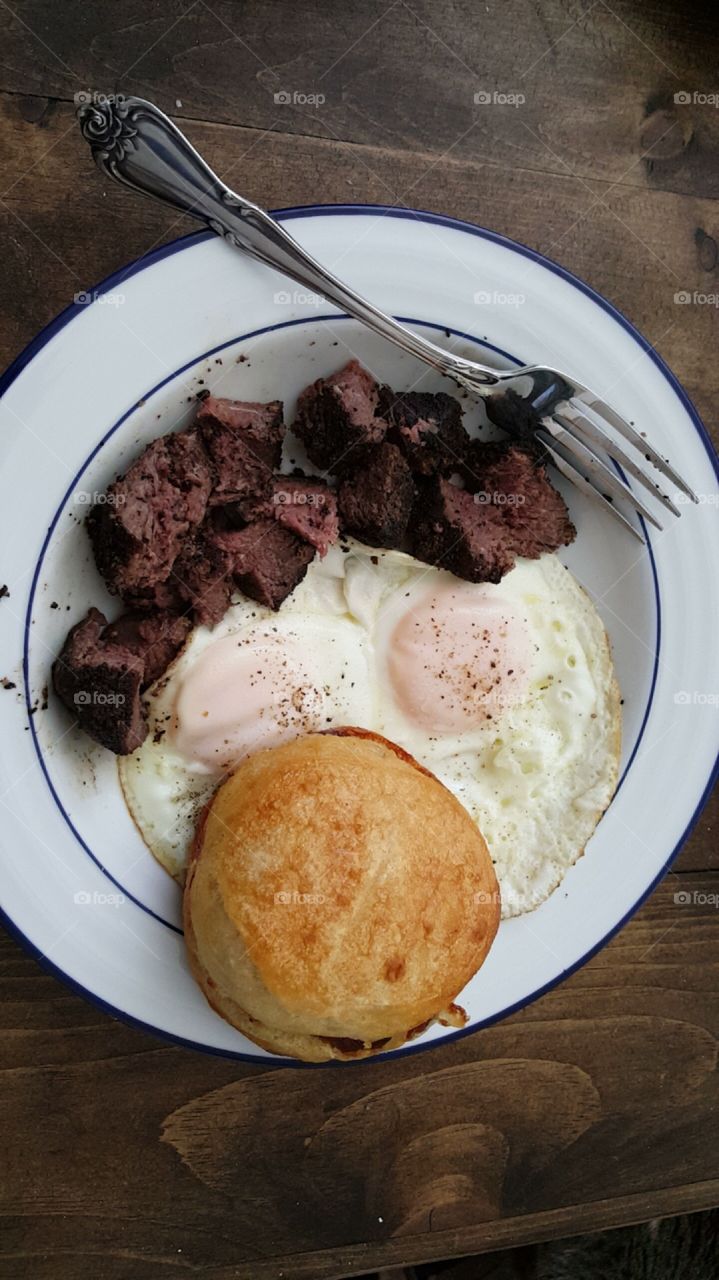 breakfast venison and eggs