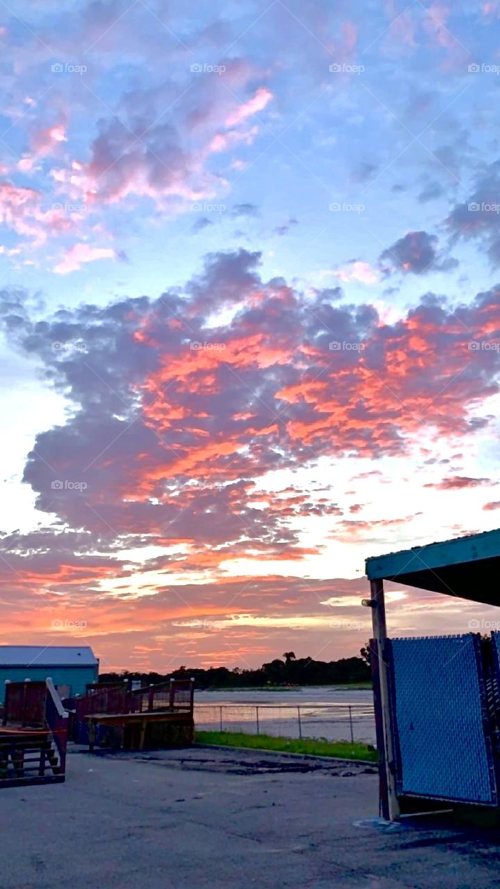Stunning cloud’s accompanied by a sunset!