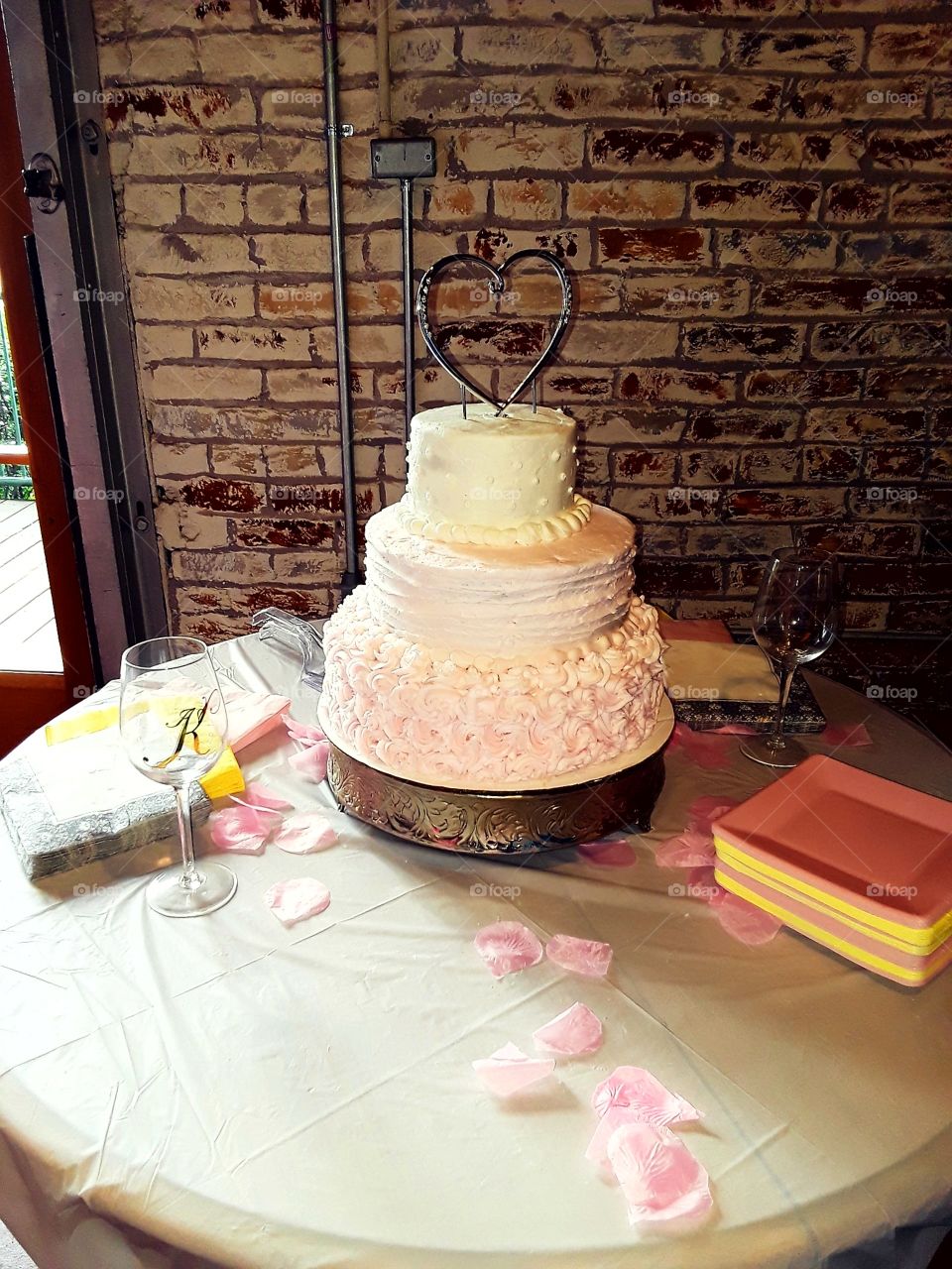 Timeless Wedding Cake
