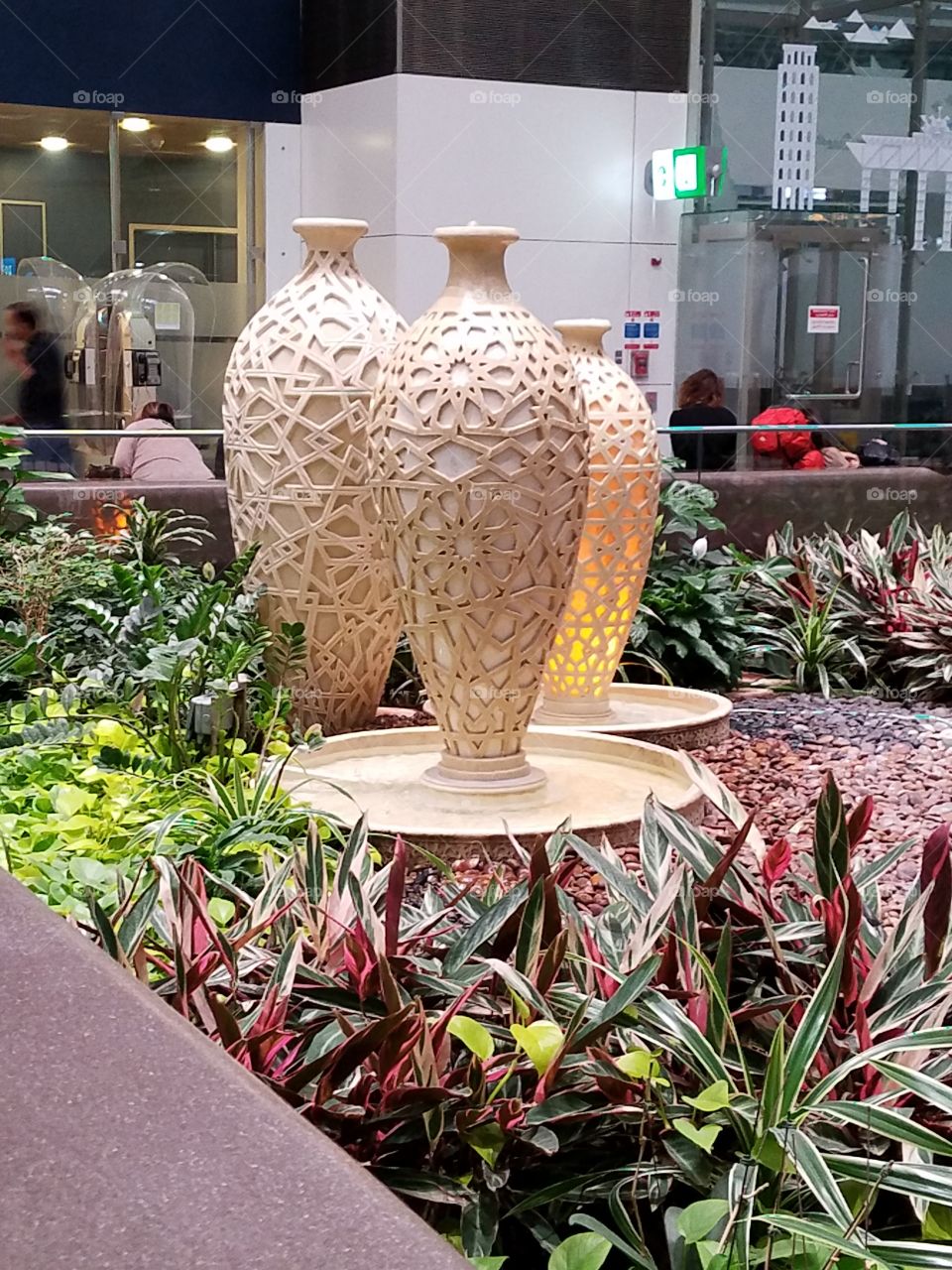 Dubai Vases