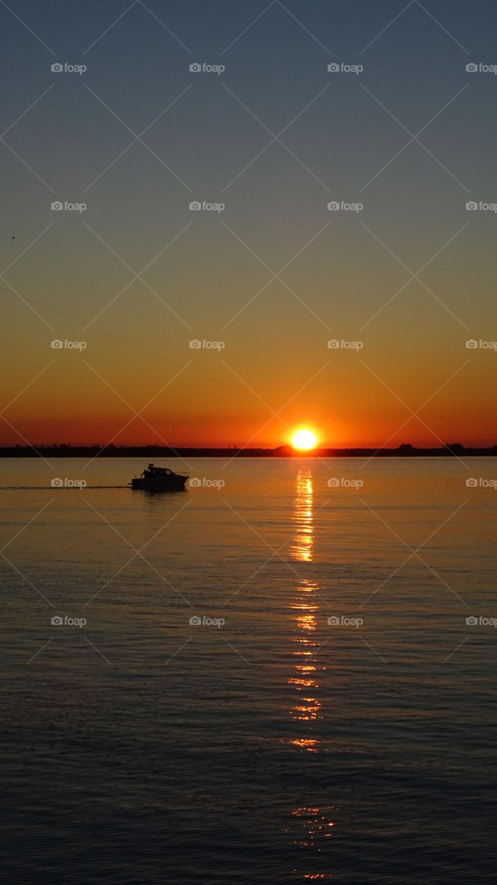 The boat in the sunset