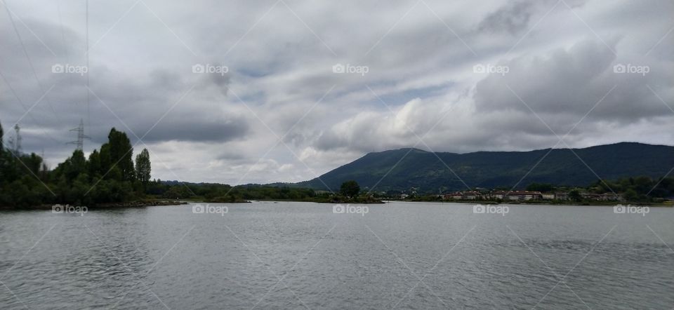 Brumas misteriosas, nubes de incertidumbre