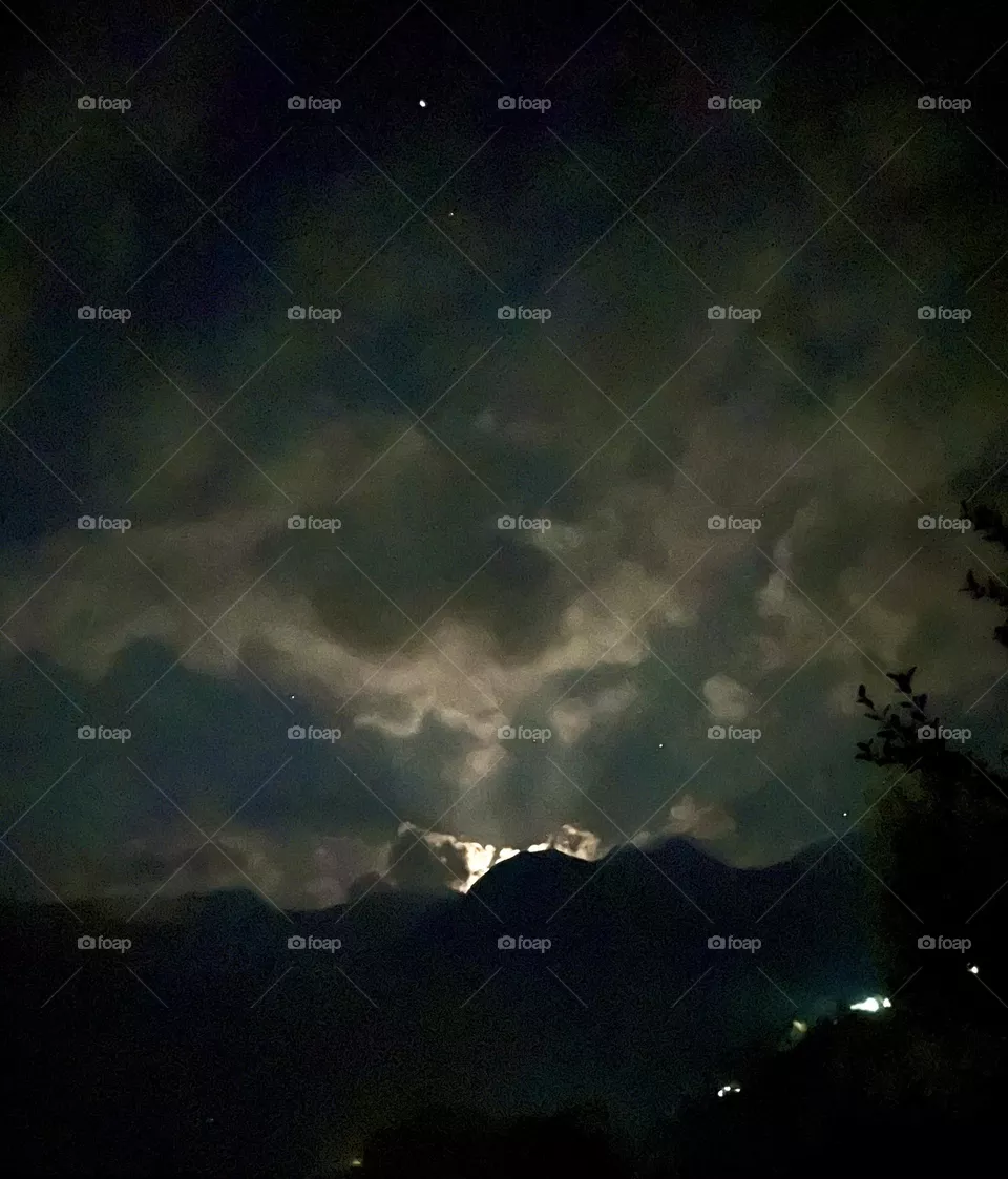 Moon set 
