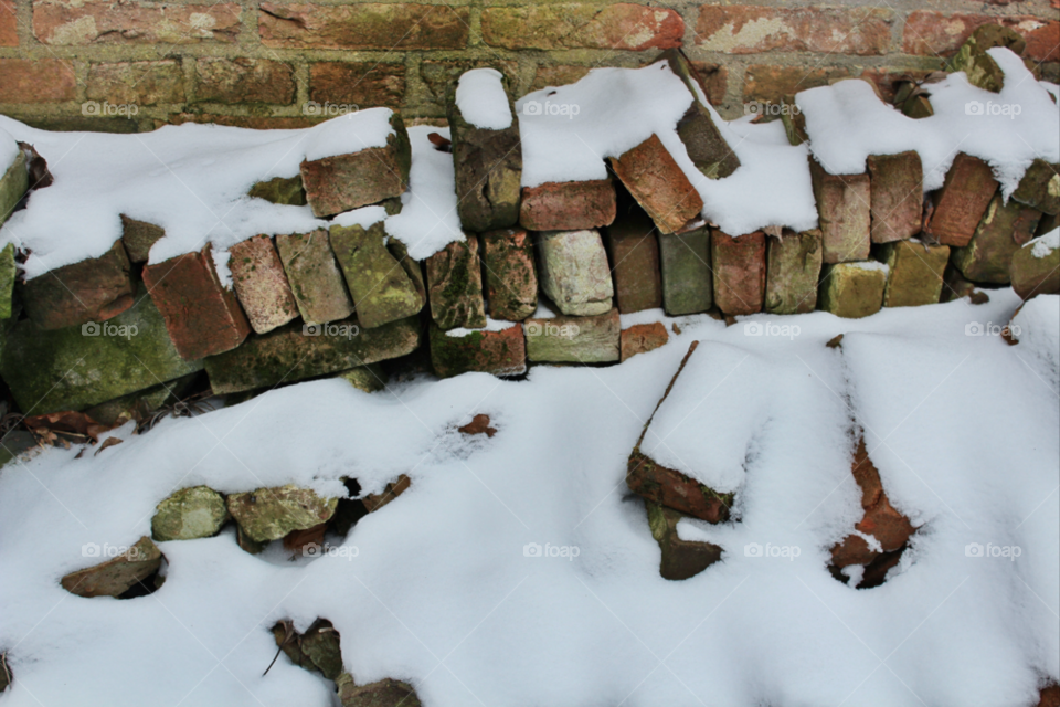 snow winter wall bricks by twilite