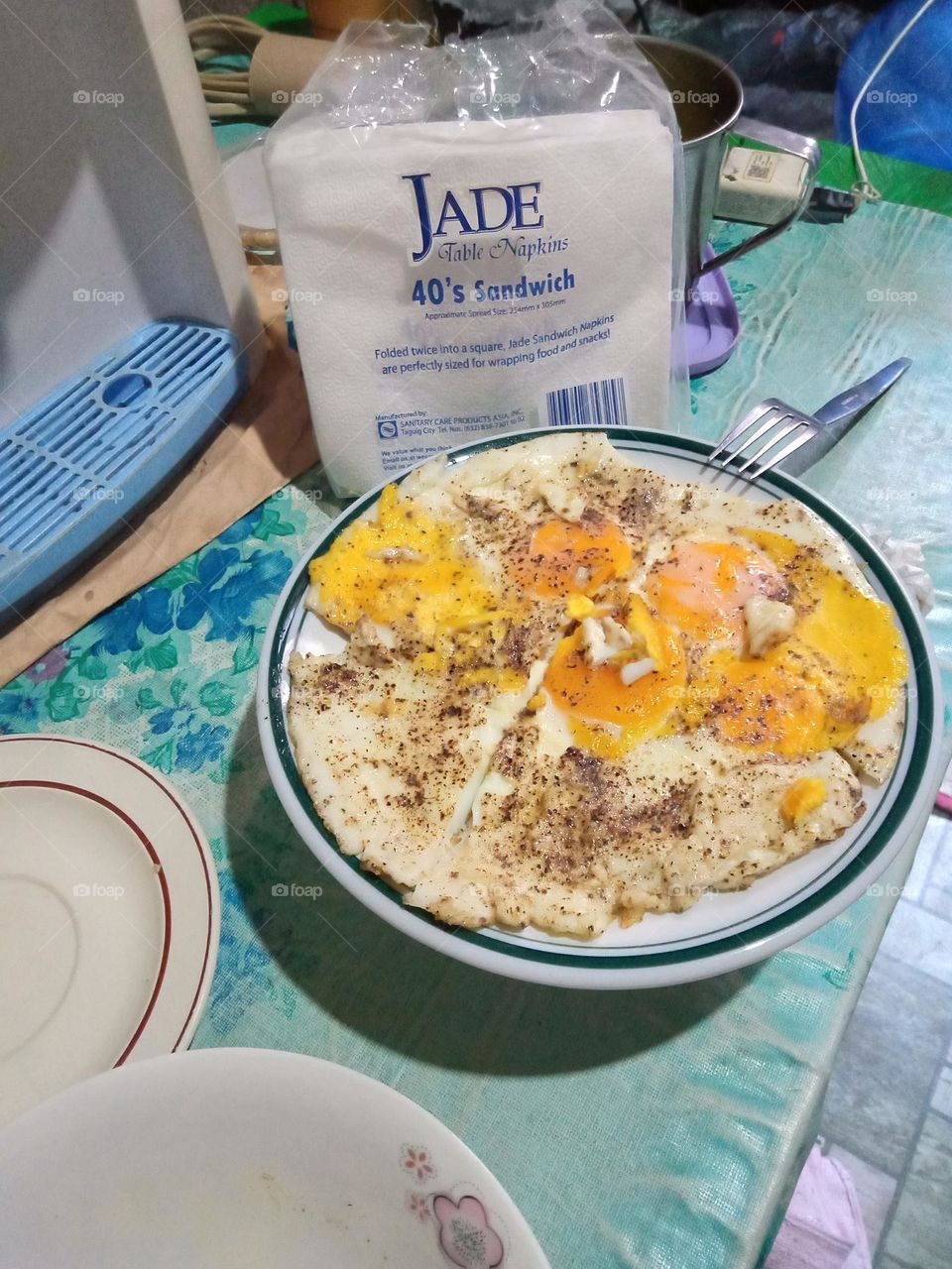 #STAYINGFIT, TRY THIS 🥚FRIED EGG W/ POWDERED BLACK PEPPER ON TOP ONLY, NO OTHER MSG ADDED🇵🇭