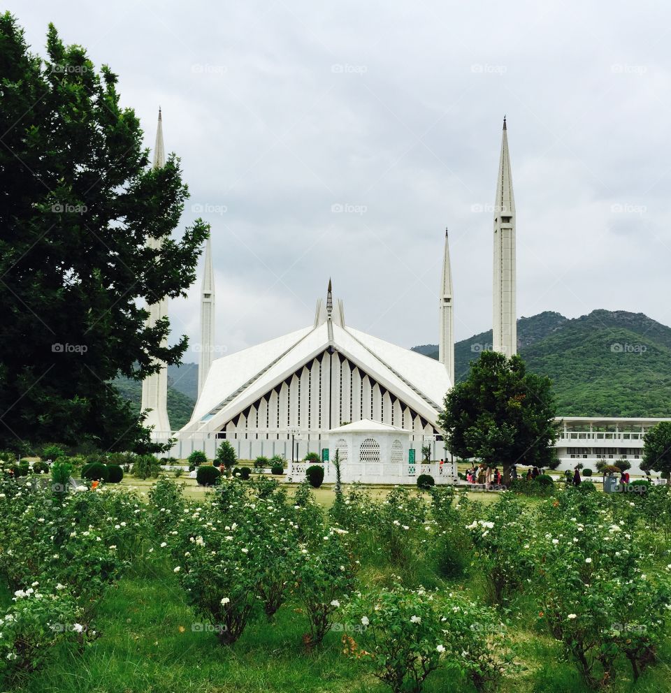 Thank God it's Friday. It's the grand mosque of Islamabad, Pakistan.