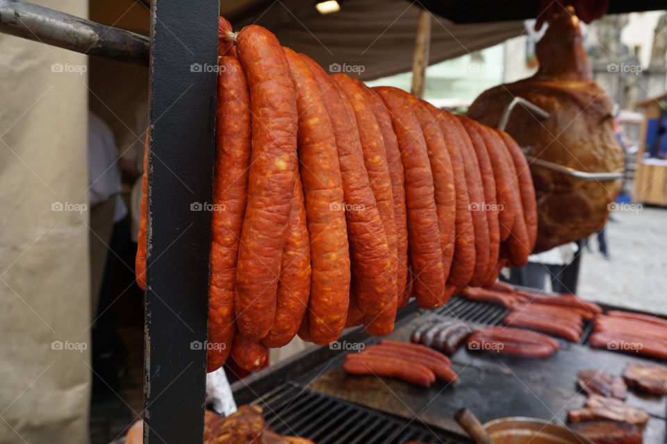 Sausages ... open air market ... cooing sausages for lunch