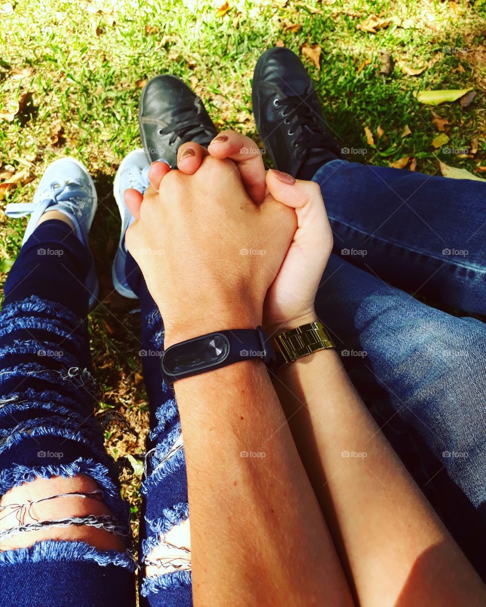 Miracle is to wake up in the morning, open the window and see the beautiful dawn that God colored, every day in a way, does everything with whim and affection