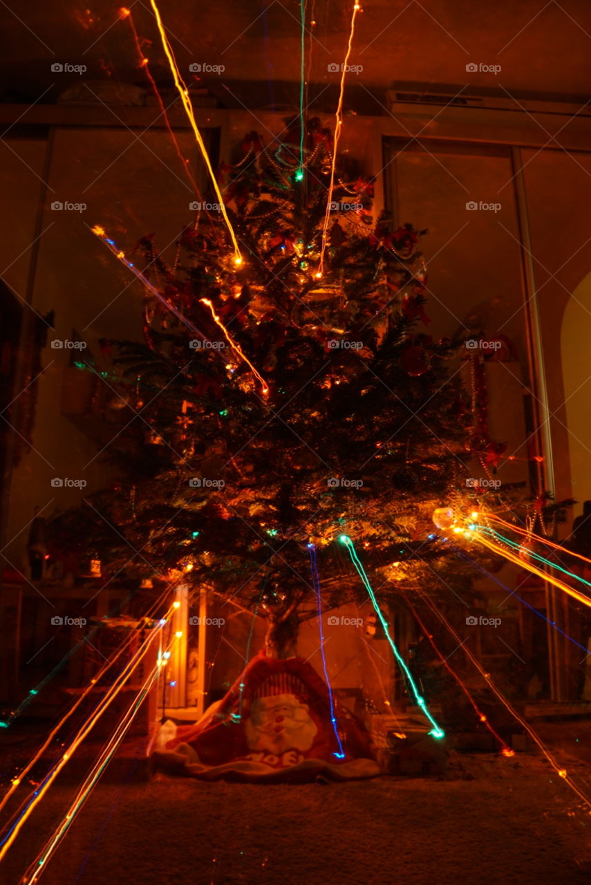 Christmas tree warp