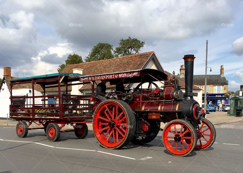 Traction engine in sandy high street 