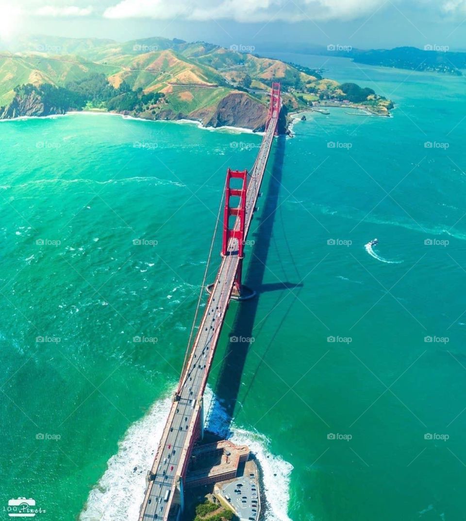 Golden Gate Bridge 