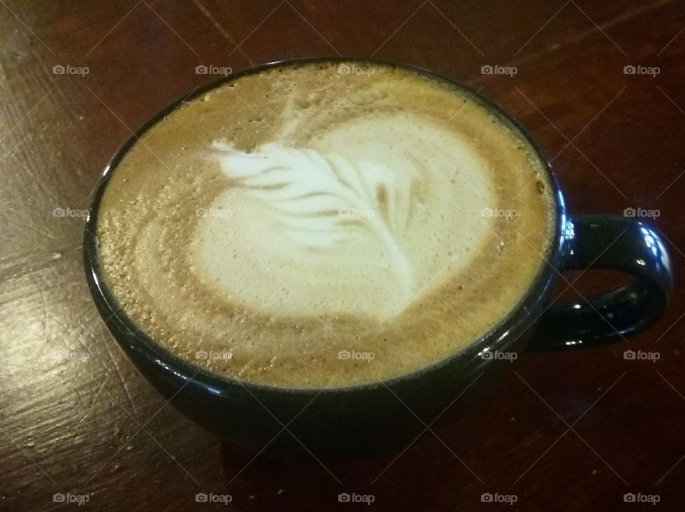 Classic Latte with a Feather Rosette