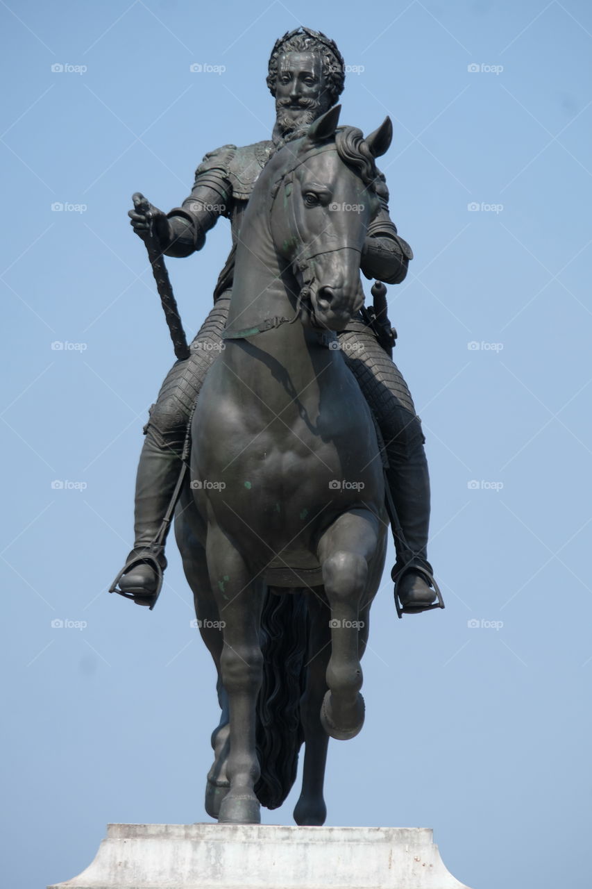 Pont Neuf, Equestrian statue of Henry IV, Paris, France