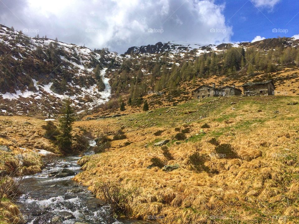 Snow and water on the mountain top 