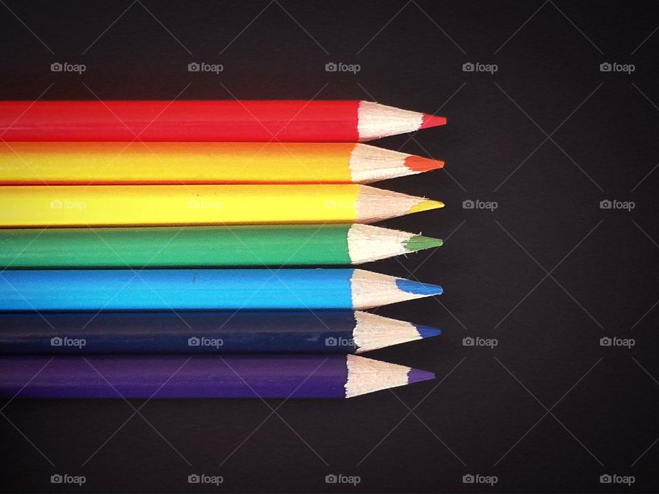 Rainbow colored pencils 