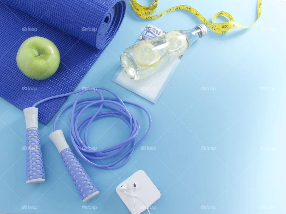 Monochrome blue exercise flat lay