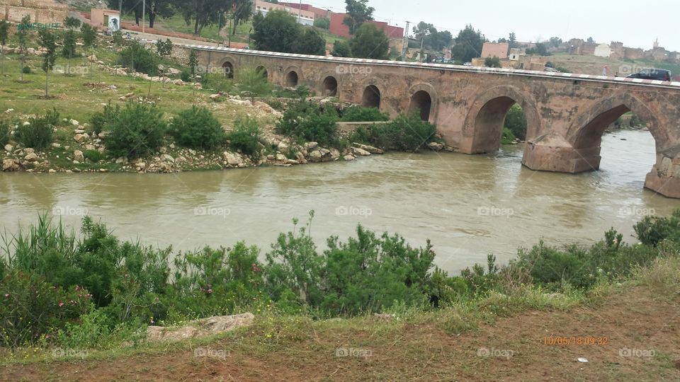 River and the old bridge