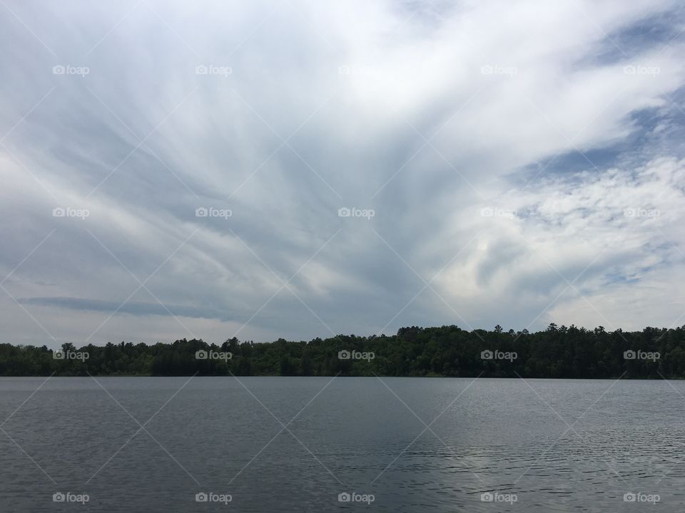 Pretty cloud-scape over the lake