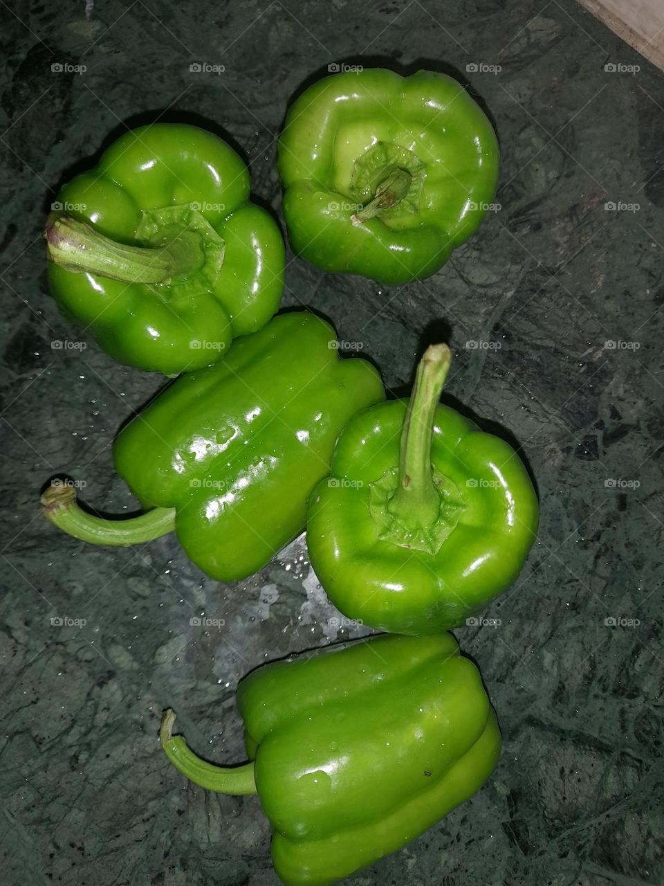 The bell pepper is the fruit of plants in the Grossum Group of the species Capsicum annuum. Cultivars of the plant produce fruits in different color
