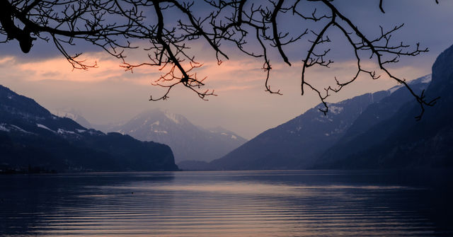 Beautyful Mountain Sunset lake 
Swiss, Walensee, Unterterzen 