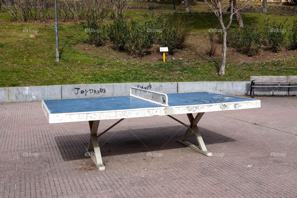 Ping pong table at Jardín del Rastro, Madrid 