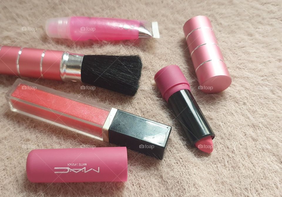 brush, gloss, lipstick, mirror, beautiful colors from day to day