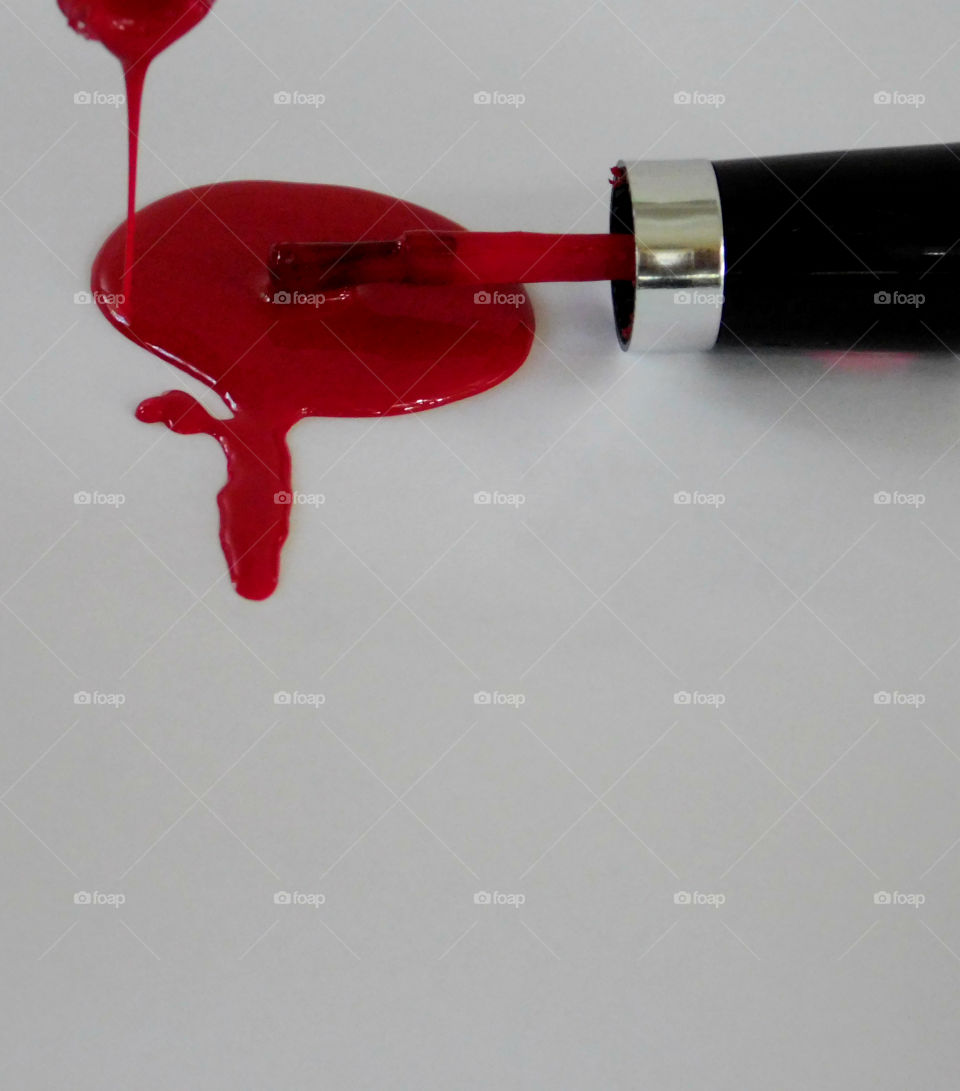 The Red Story! Red is color of passion. It's the color that is always seen on heart decorations on Valentine's Day! Red is astonishing, exhilarating, and fills your world through feelings and emotions!