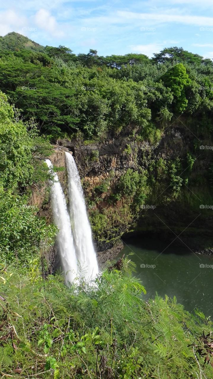 Falls in Kauai 