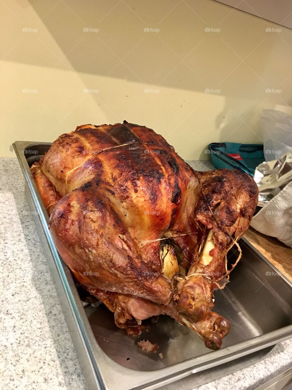 13 kg turkey, happy thanksgiving from France 