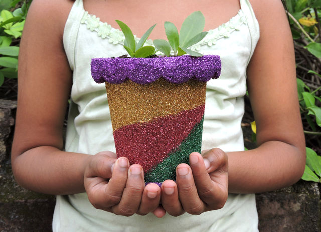 DIY Glitter Gifts