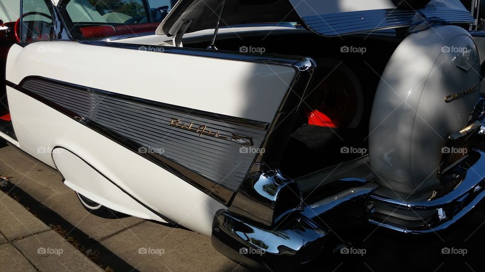 white and silver Car fender