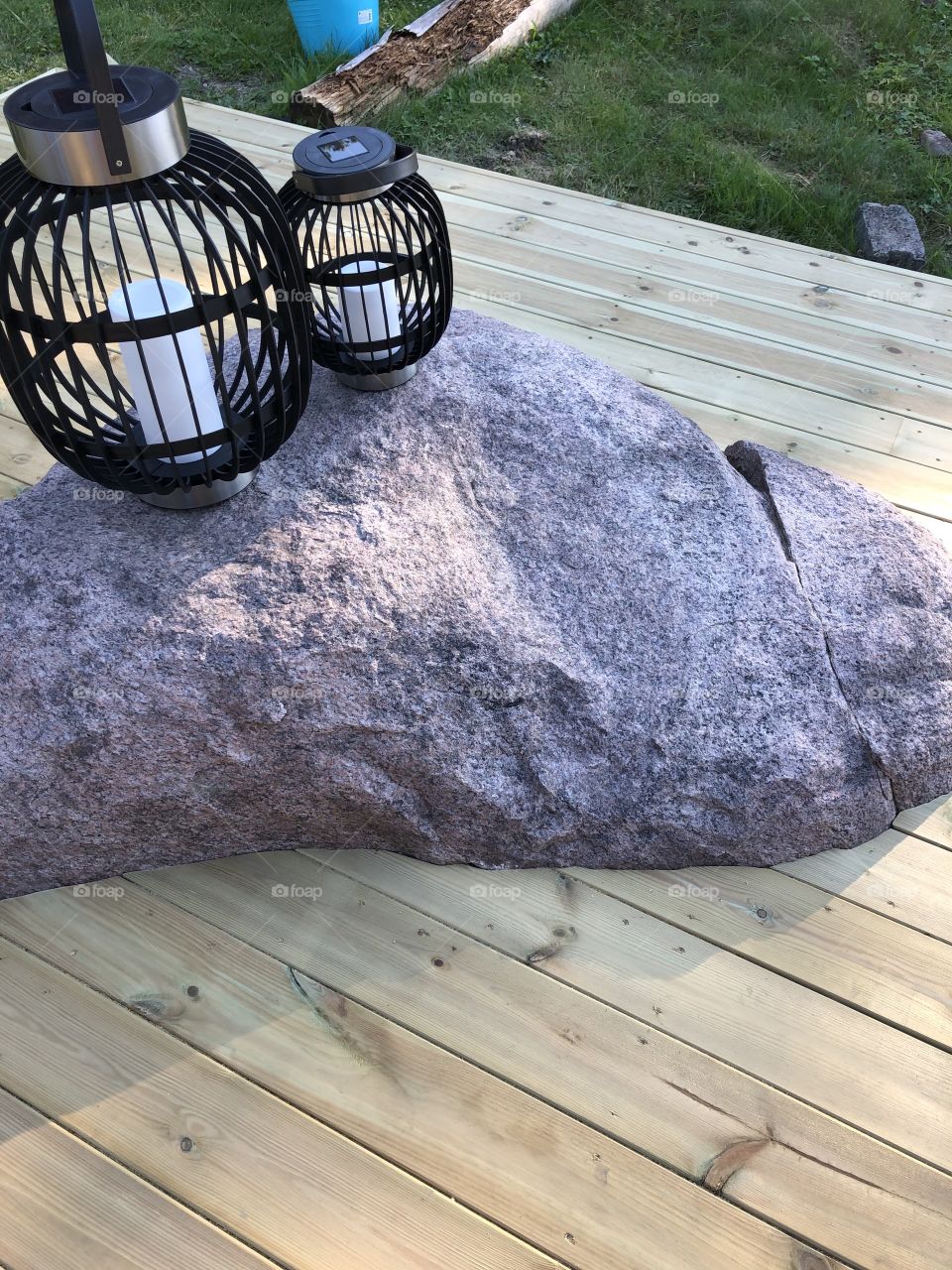 Inbyggd Sten i altan 