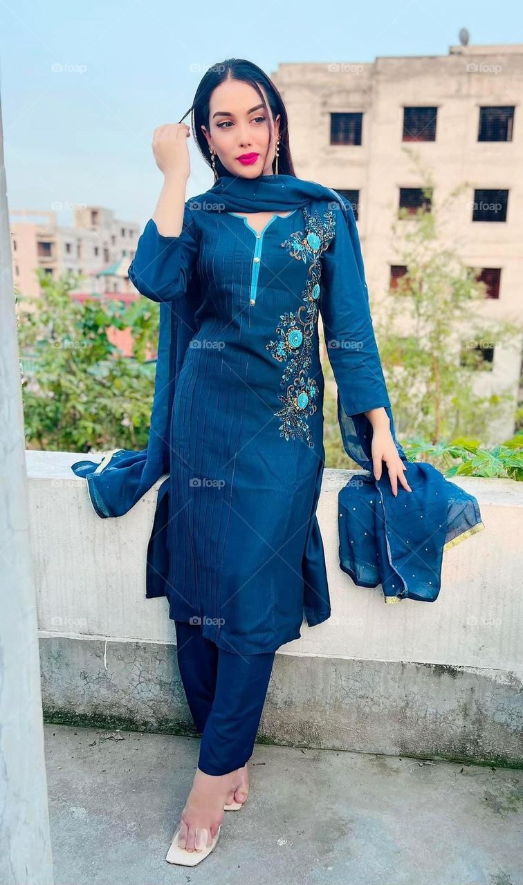 One afternoon on the roof 