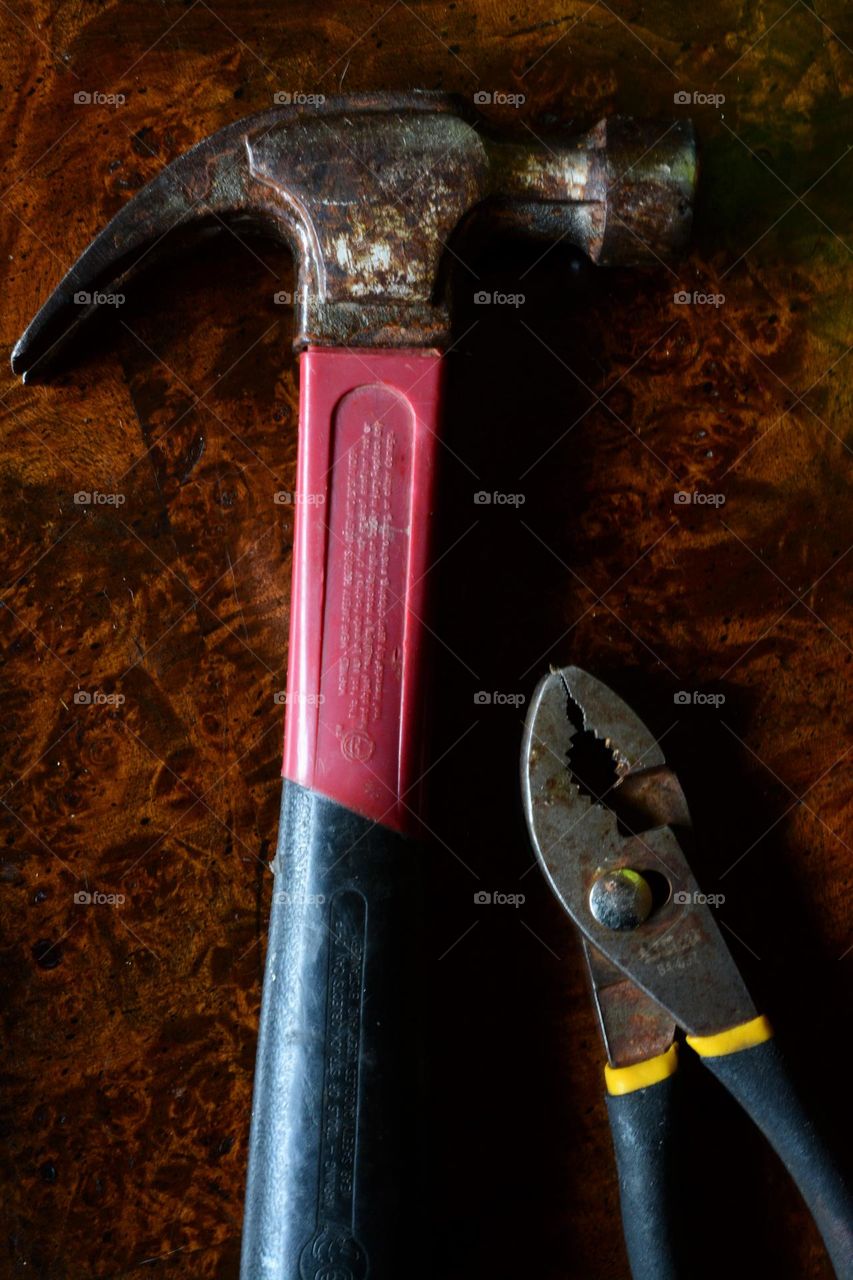 Magenta Hammer with Pliers