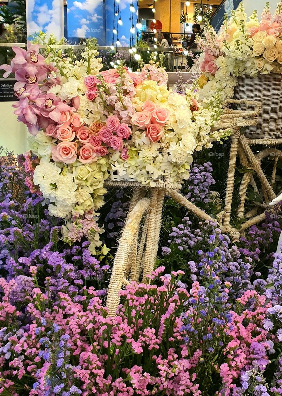 Flower arrangement