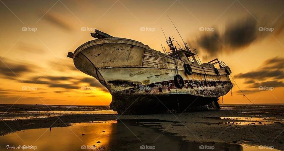 An old ship