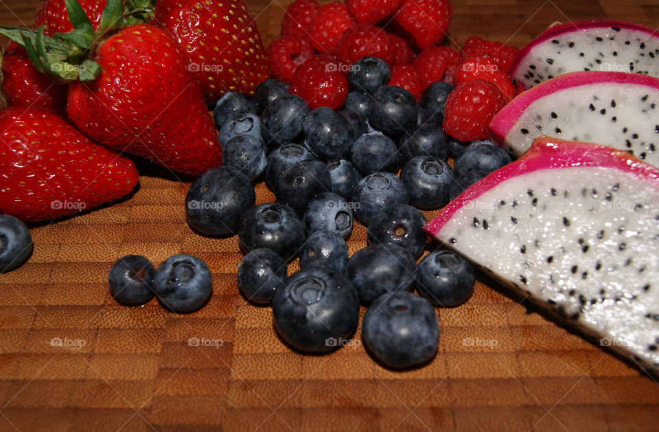 Summer fruits 