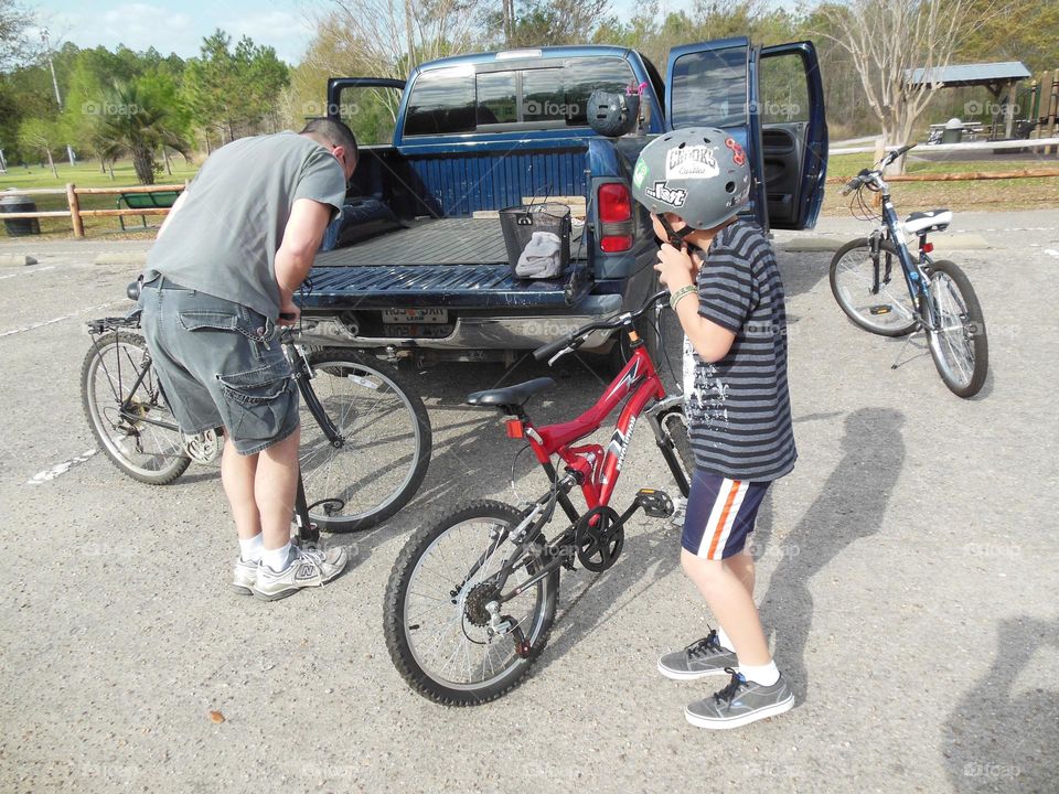 family bicycling outing