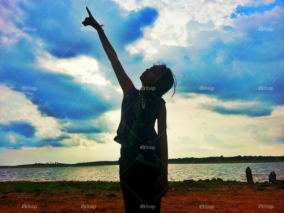 showing. showing stars