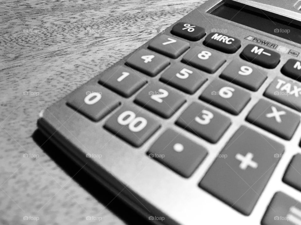 Black & White image of calculator.