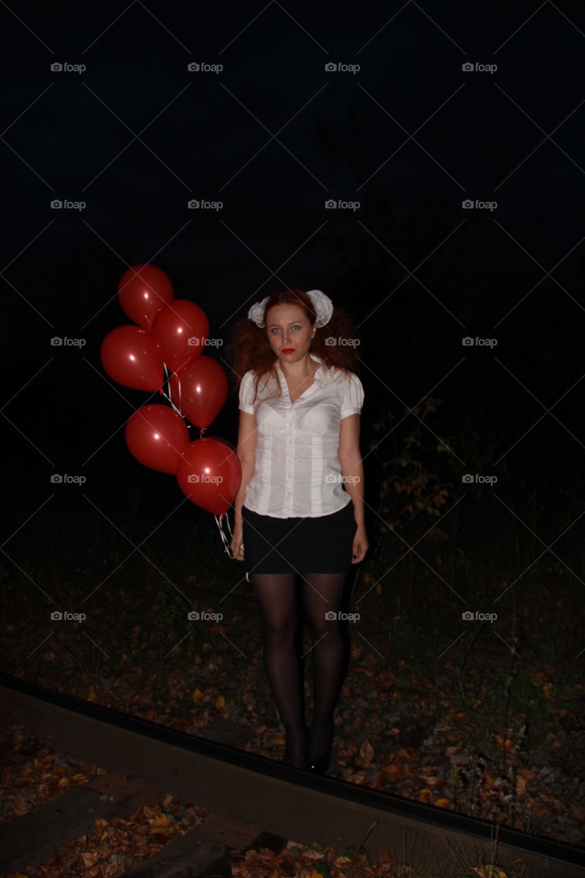 Photo shoot in the style of "it"