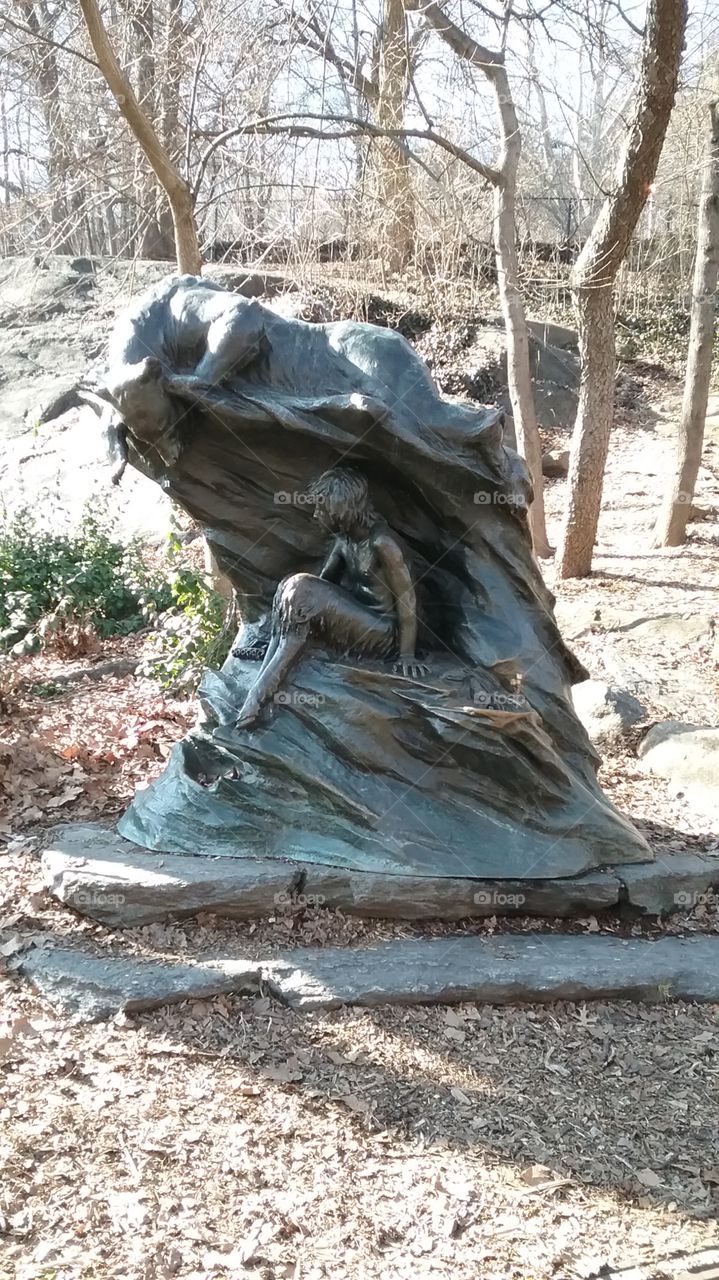 Seligman Bear and Faun Fountain statue